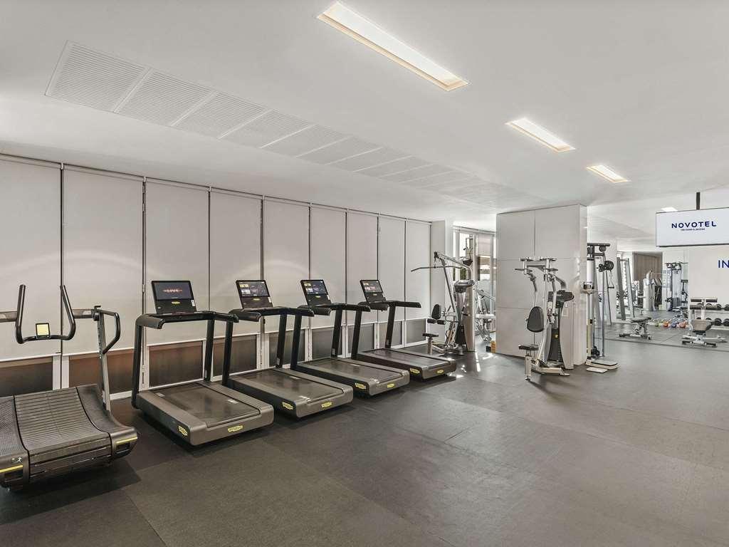 Hotel Novotel Al Bustan 4*