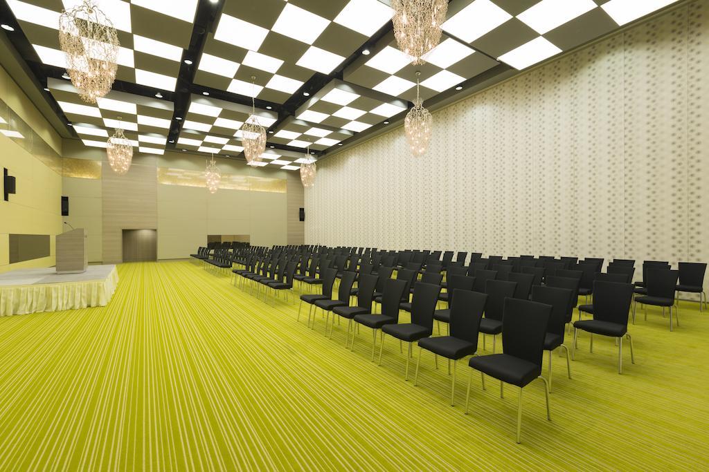 Novotel Al Bustan Abu Dhabi
